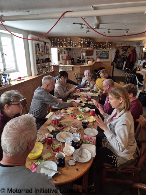 1.März Frühjahrsputz im Clubheim